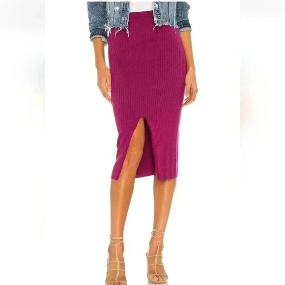 Free People Dresses & Skirts - Free People Skyline Midi Skirt SZ m SOLD OUT COLOR!!